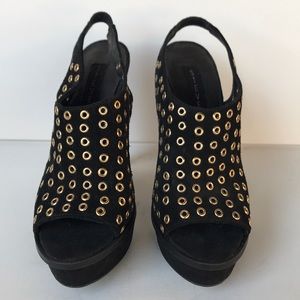 Tutorr black suede Steve Madden heel